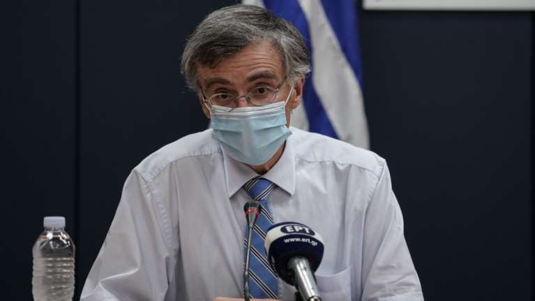 Επανεμφάνιση Τσιόδρα με ομιλία για την πανδημία σε εκδήλωση της Ακαδημίας Αθηνών