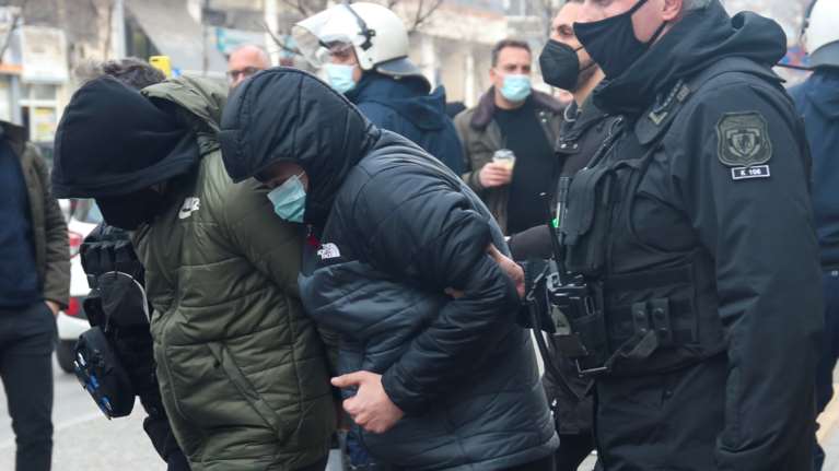 Δολοφονία Αλκη: Τους &quot;έκαψε&quot; με την απολογία του ο 23χρονος - Έτσι τον σκότωσαν με το δρεπάνι και το κοντάρι