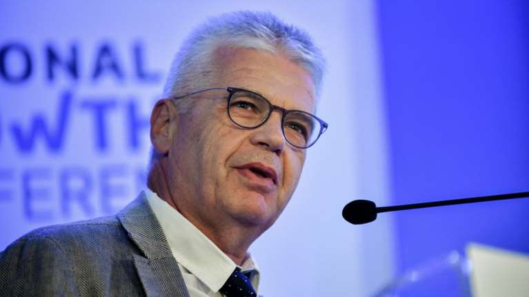 Κορονοϊός - Γώγος: Στόχος να εμβολιαστεί το 60% - 70% του πληθυσμού μέχρι το τέλος του 2021