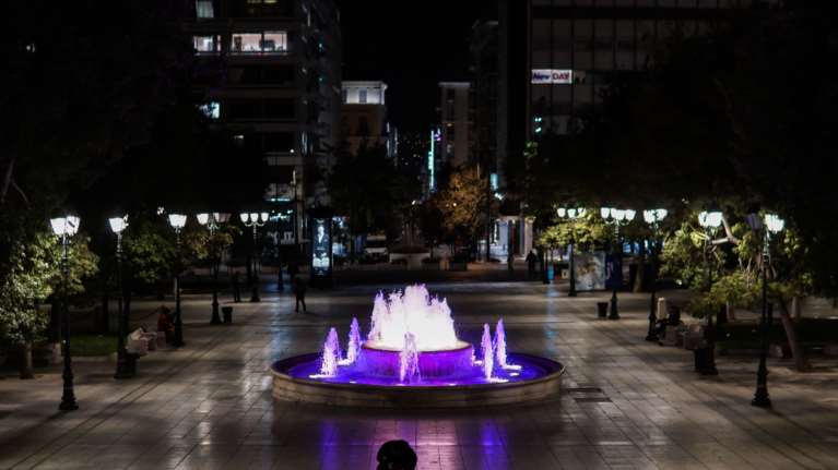 Lockdown: Απαγόρευση κυκλοφορίας μετά τις 21:00 - Για ποιους λόγους επιτρέπεται να βγούμε από το σπίτι