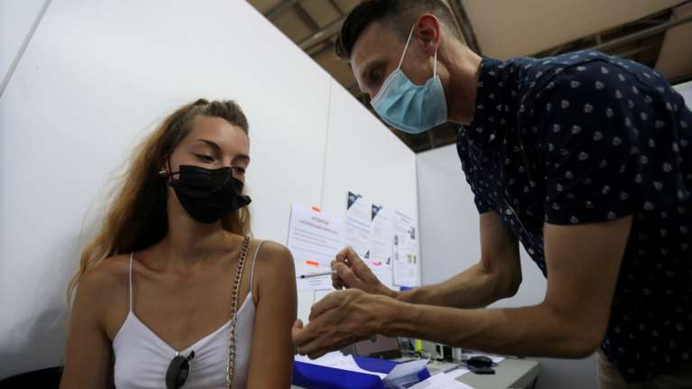 Έρευνα: Το 98% των σοβαρά αλλεργικών δεν έχουν καμία αντίδραση στο εμβόλιο της Pfizer