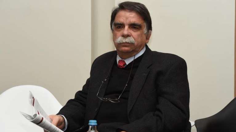 Ο Βατόπουλος αποκαλύπτει το παρασκήνιο της συνεδρίασης της Επιτροπής- Πώς αποφάσισε το άνοιγμα των σχολείων