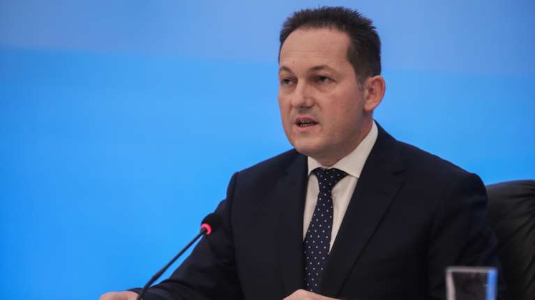 Πέτσας: Ο Τσίπρας από το άγχος του έκανε δήλωση πριν ακούσει το μήνυμα Μητσοτάκη