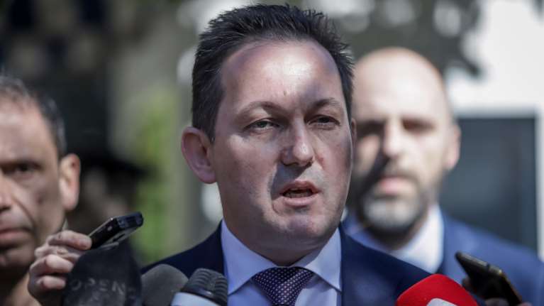 Πέτσας: Νωρίς ακόμη να μιλήσουμε για το Πάσχα - Οι 3 κινήσεις για τη στήριξη της εστίασης