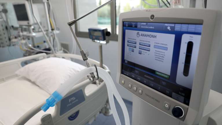 Κορονοϊός - Γ.Γ. υπουργείου Υγείας: Αν χρειαστεί θα γίνουν κι άλλες επιτάξεις κλινικών