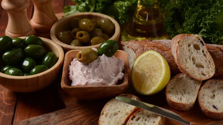 Καθαρά Δευτέρα: Η συνταγή για την πιο γευστική ταραμοσαλάτα από τον Ακη Πετρετζίκη