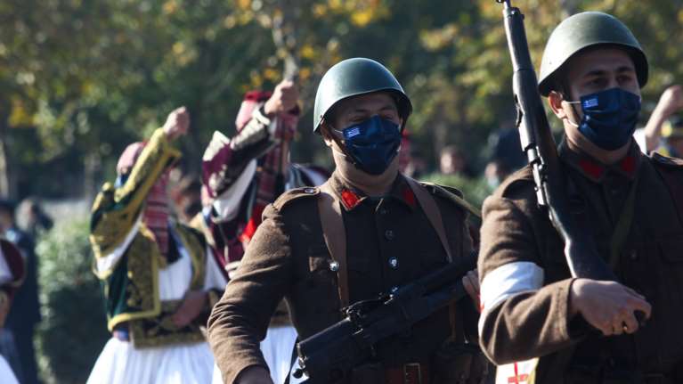 Live η στρατιωτική παρέλαση της Θεσσαλονίκης παρουσία της Προέδρου της Δημοκρατίας