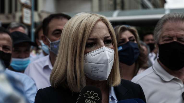 Γεννηματά για πανδημία: H κυβέρνηση να εγκαταλείψει τα επικοινωνιακά show - Nα μην απειλούν οι υπουργοί