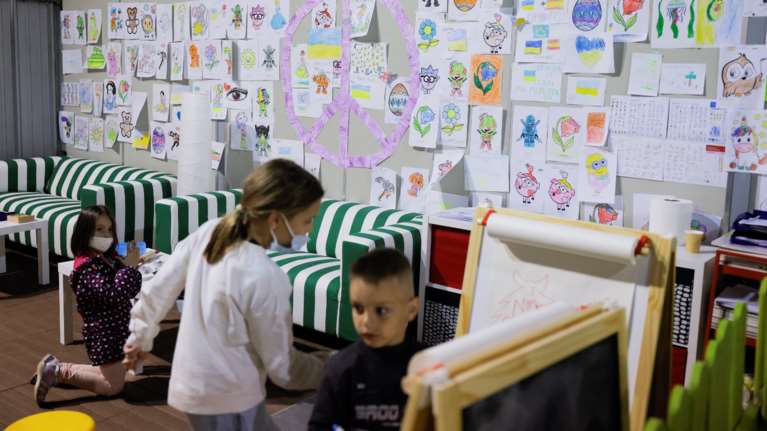 Ηπατίτιδα σε παιδιά - Παυλάκης: Πού οφείλεται η έξαρση - Το χειρότερο σενάριο που σχετίζεται με τον κορονοϊό