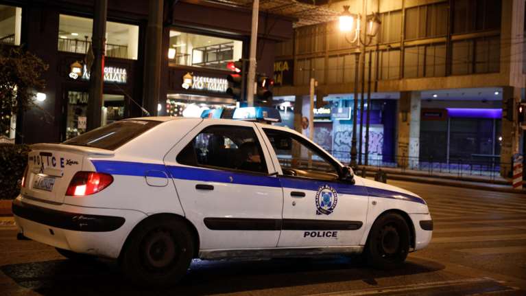 Συνελήφθη σχεδιαστής μόδας για διακίνηση κοκαΐνης - Τραγουδιστές, σεφ και δημοσιογράφοι οι &quot;χρυσοί&quot; πελάτες