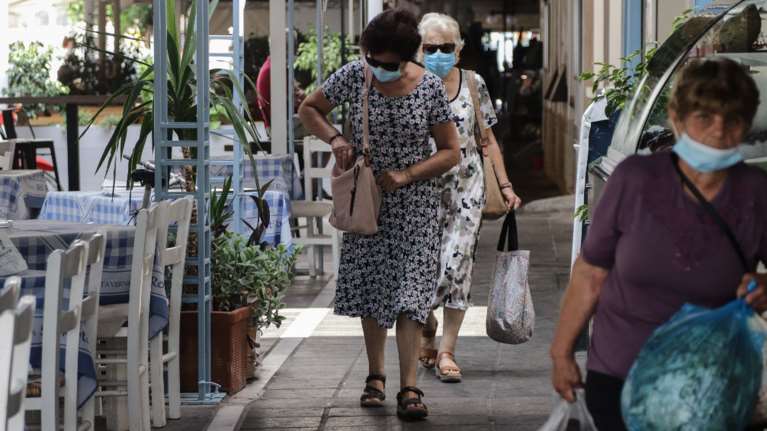 Κορονοϊός: 126 νέα κρούσματα στη χώρα, αυξήθηκαν οι διασωληνωμένοι, ένας νεκρός