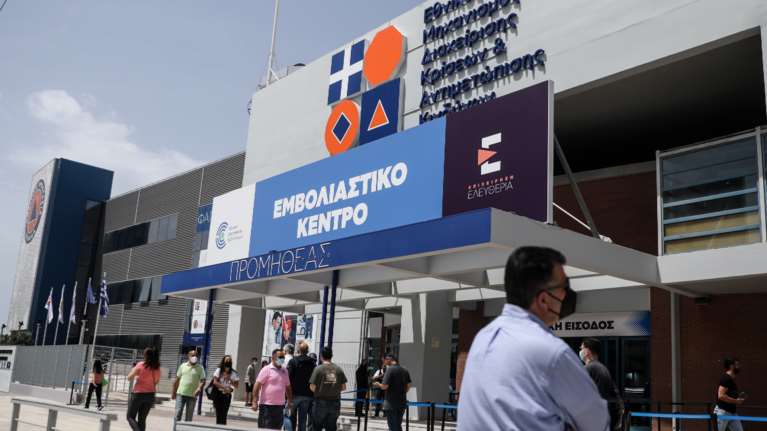 Αυξάνονται τα ραντεβού για την τρίτη δόση: Έχουν ήδη εμβολιαστεί πάνω από 900.000 πολίτες