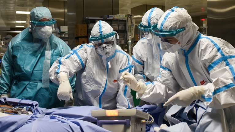 Κορονοϊός: 2.835 νέα κρούσματα σήμερα - 38 νεκροί, 366 οι διασωληνωμένοι