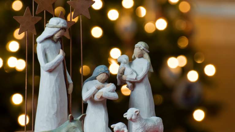 Εορτολόγιο - Χριστούγεννα: Ποια ονόματα γιορτάζουν σήμερα, 25 Δεκεμβρίου