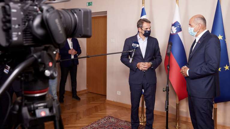 Μητσοτάκης από Σλοβενία: Να στηριχθούν οι γειτονικές χώρες του Αφγανιστάν - Δεν μπορεί να επαναληφθεί το 2015