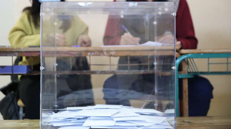 Εκλογές ΚΙΝΑΛ: Οι Ελληνες της Βρετανίας ψήφισαν Νίκο Ανδρουλάκη