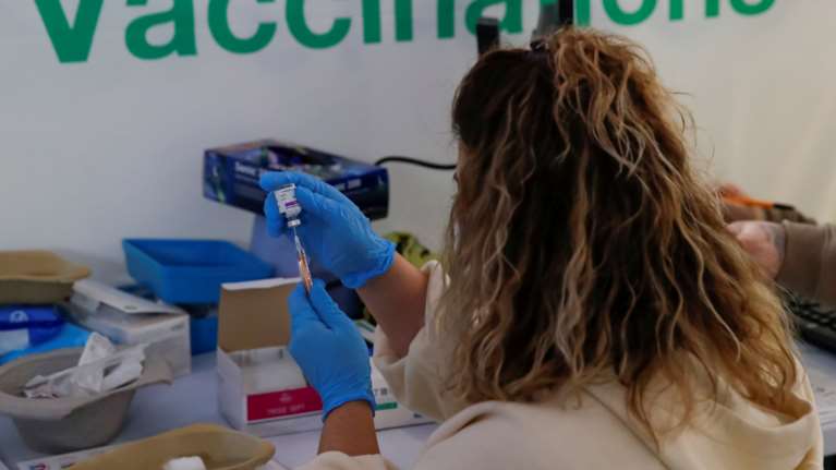 Μεταλλάξεις κορονοϊού: Πώς επηρεάζουν τη θεραπεία με μονοκλωνικά αντισώματα