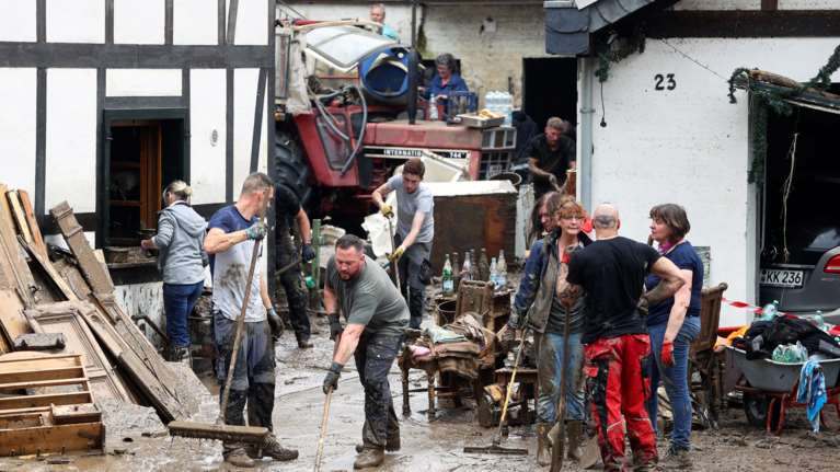 Πλημμύρες στη Γερμανία - Μέρκελ: Η γερμανική γλώσσα δεν έχει καν λέξεις για να περιγραφεί αυτή η ερήμωση