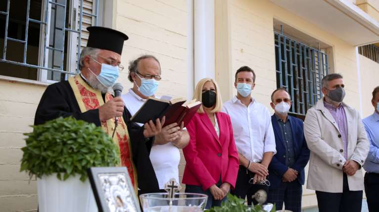 Γεννηματά για το άνοιγμα σχολείων: Η κυβέρνηση κάνει τα ίδια λάθη [εικόνες]