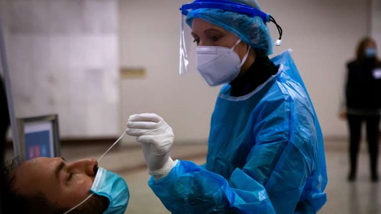 ΕΟΔΥ: Πού θα πραγματοποιούνται σήμερα δωρεάν rapid test