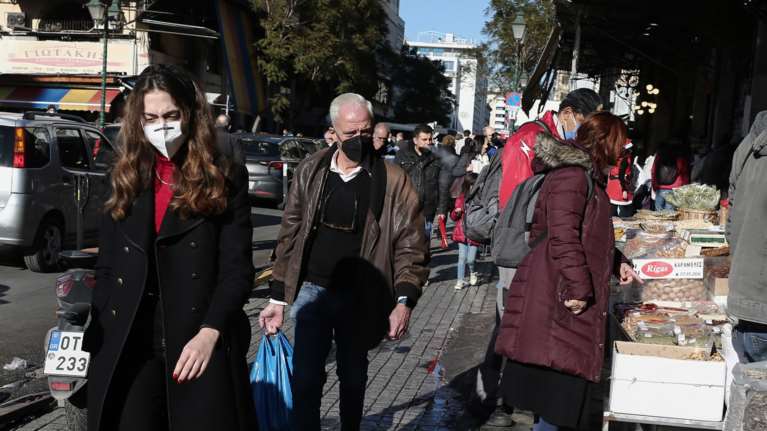 Μπαράζ πληρωμών: Εφορία, ΕΝΦΙΑ, τέλη κυκλοφορίας, γονικές παροχές, αναδρομικά - Σε ποια δίνεται παράταση