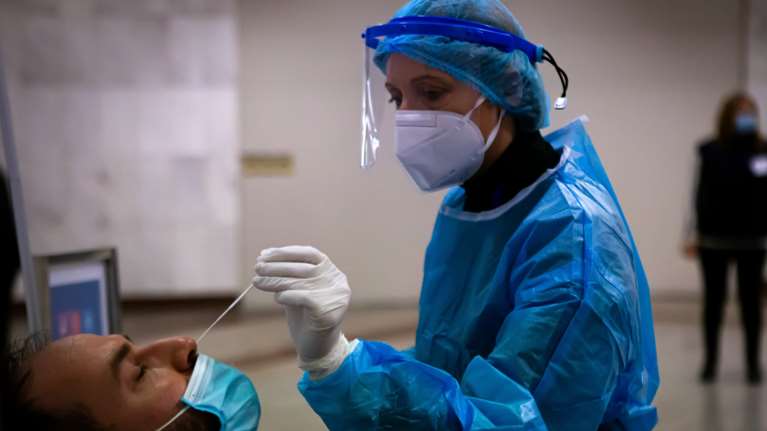 ΕΟΔΥ: Σε αυτά τα σημεία θα πραγματοποιούνται σήμερα δωρεάν rapid test