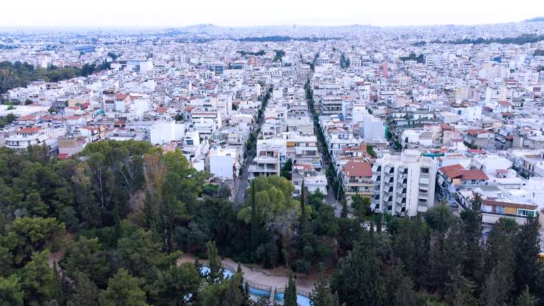 Σε ποιες περιοχές της Αττικής βρίσκεις ακόμη σπίτι με 1.000 ευρώ το μέτρο