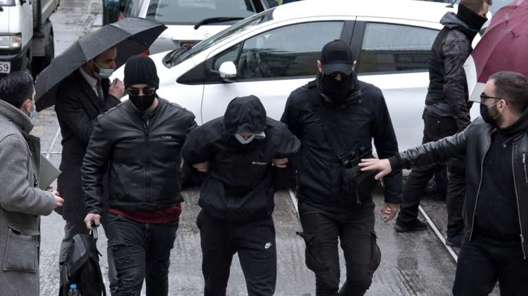 Ξυλοδαρμός σταθμάρχη στο Μετρό: Αυτά είναι τα δύο ανήλικα αδέλφια - Ποινική δίωξη σε βαθμό κακουργήματος [εικόνες]