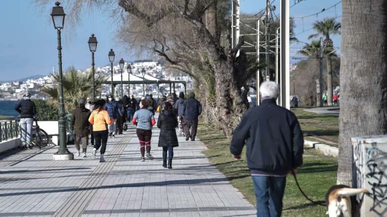 Αίθριος καιρός σήμερα με ηλιοφάνεια - Εως 17 βαθμούς ο υδράργυρος