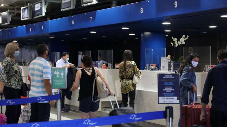 Αποκαλυπτήρια του πράσινου πιστοποιητικού εμβολιασμού από τον Μητσοτάκη: Η ελληνική πρόταση που κέρδισε την Ε.Ε.