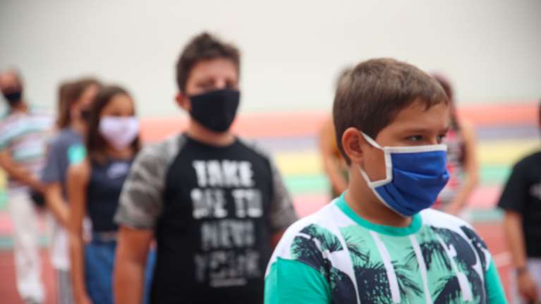 Συνελήφθη 13χρονος φαρσέρ που προειδοποίησε για... βόμβα στο σχολείο του