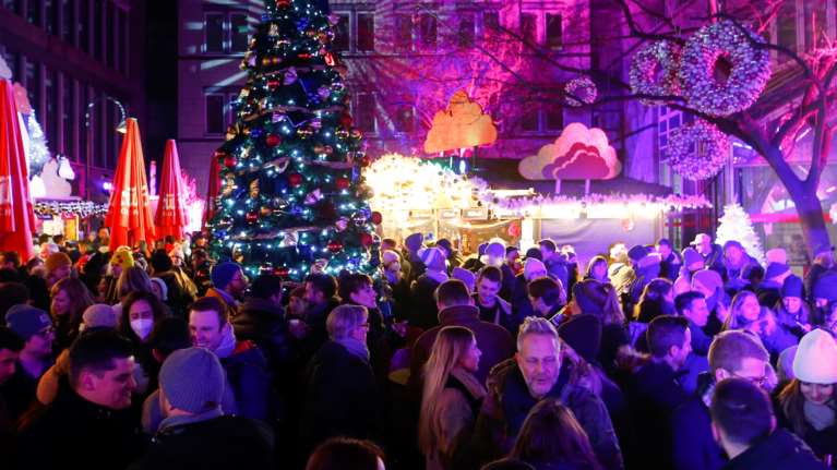 Ο Σταϊνμάιερ προειδοποιεί για lockdown στη Γερμανία:  Τηρήστε τα μέτρα, περιορίστε τις επαφές σας