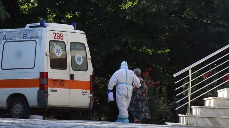 Κορονοϊός - Συγκλονίζει η κόρη ηλικιωμένης από το Ασβεστοχώρι: &quot;Δεν μας προετοίμασε κανείς, θα ήθελα έστω μια συγγνώμη&quot;