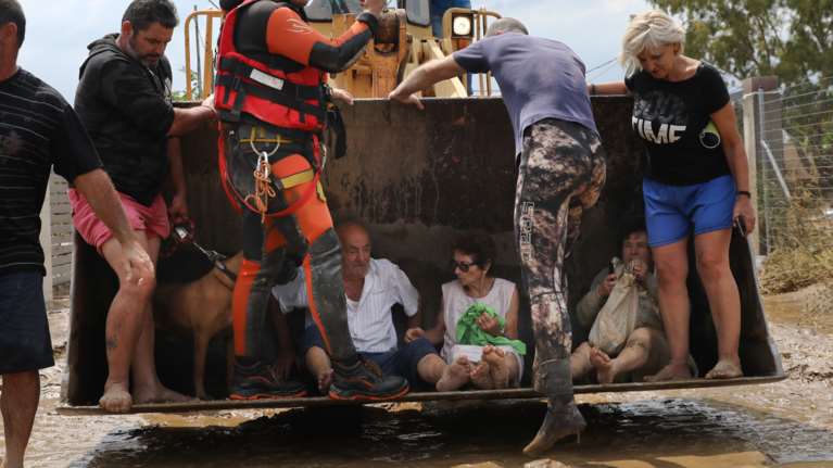 Τραγωδία στην Εύβοια: Πνίγηκε βρέφος 8 μηνών από την κακοκαιρία - Πέντε οι νεκροί, ένας αγνοούμενος - Τι δήλωσε ο Ν. Χαρδαλιάς