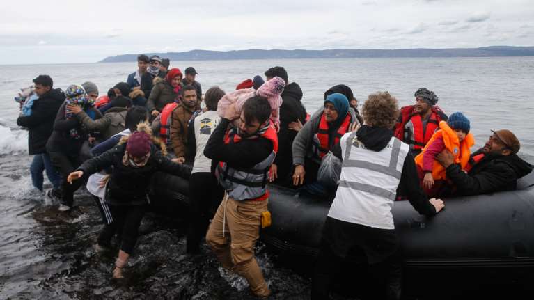 Πρώτη βάρκα με 42 μετανάστες μετά από τρεις ημέρες στη Λέσβο