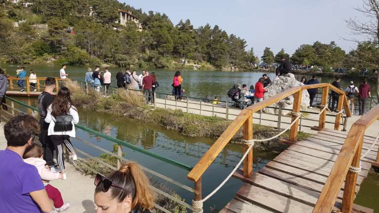 Συνεδριάζουν οι λοιμωξιολόγοι - Τι εξετάζεται για τις διαδημοτικές μετακινήσεις
