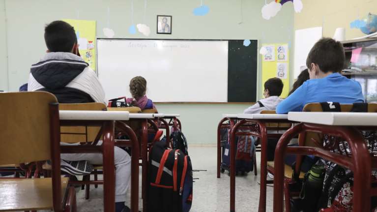 Κεραμέως: Πριν το Πάσχα δεν ανοίγουν Γυμνάσια και Δημοτικά