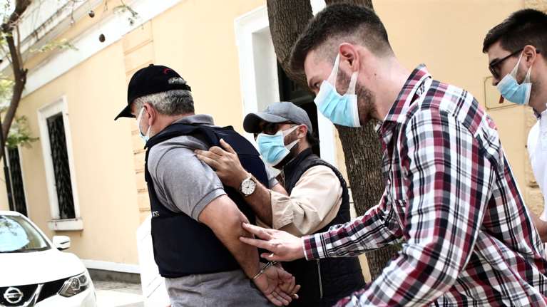 Δίκη ψευτογιατρού - Νέες αποκαλύψεις: Μας έλεγε να σταματήσουμε τις χημειοθεραπείες και μας έδινε... βότανα