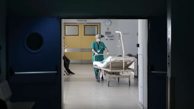 Ψαλτοπούλου: Με σούπερ ή υβριδική ανοσία όσοι νόσησαν και έκαναν και εμβόλιο