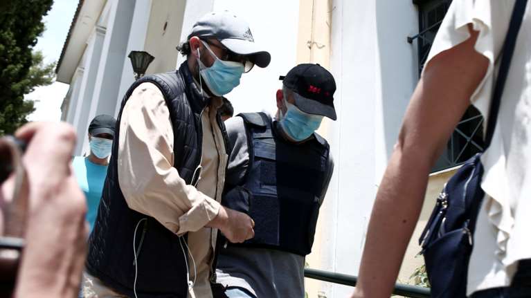 Δίκη ψευτογιατρού: Καθηλώνει ο πρώτος μάρτυρας που έχασε τον πατέρα του - &quot;Είπε να σταματήσει τις χημειοθεραπείες&quot;