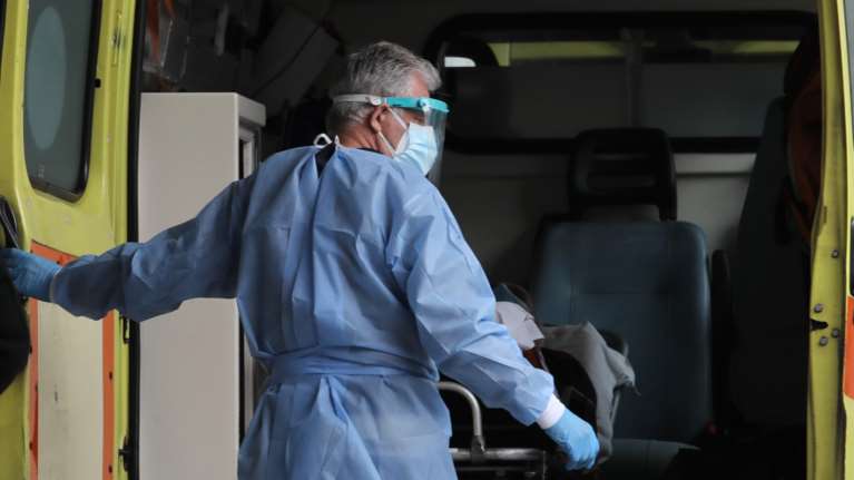 Ζάκυνθος: Κατέληξε 77χρονος πλήρως εμβολιασμένος - Επασχε από υποκείμενο νόσημα