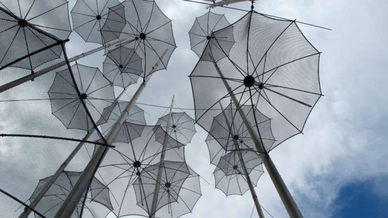 Καιρός: Συννεφιά και άνεμοι έως 6 μποφόρ - Πού θα βρέξει