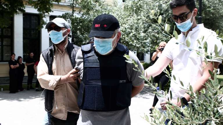 Δίκη ψευτογιατρού: Ξεκινούν οι καταθέσεις των θυμάτων και συγγενών τους - Πάνω από 60 οι μάρτυρες