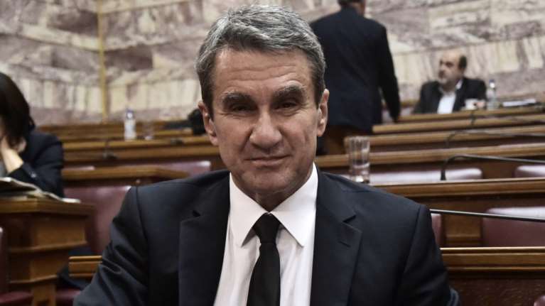 Λοβέρδος: Δεν ξέρω τι εννοεί για τα εξωθεσμικά κέντρα ο κ. Παπανδρέου