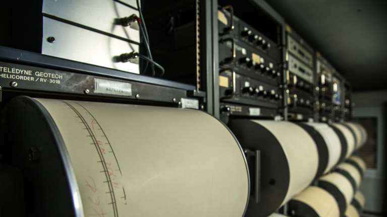 Ανησυχία για τις δεκάδες σεισμικές δονήσεις μεταξύ Κρήτης και Κάσου - "Παρακολουθούμε το φαινόμενο", λέει ο Λέκκας