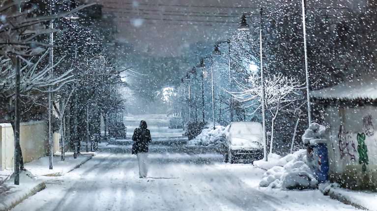 Κακοκαιρία &quot;Ελπίς&quot;: Μήνυμα του 112 σε Αττική και Εύβοια - Προειδοποιεί για επικίνδυνες χιονοπτώσεις