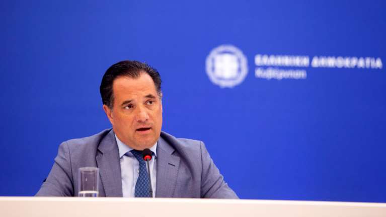 Γεωργιάδης: &quot;Οχι&quot; σε γενικό lockdown - Δεν θα περιοριστούν οι εμβολιασμένοι