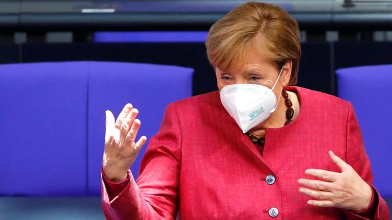 Μέρκελ για κορονοϊό: Βρισκόμαστε σε δραματική κατάσταση, σε 10 μέρες διπλασιάστηκαν οι νοσηλευόμενοι