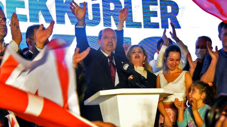 Νέα τουρκική πρόκληση - Τατάρ: Η Κύπρος θα πρέπει να μεταβιβαστεί στην Τουρκία