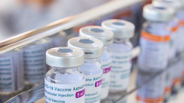 Επίσημο: Η ΕΕ δεν ανανέωσε την παραγγελία εμβολίων AstraZeneca για μετά τον Ιούνιο